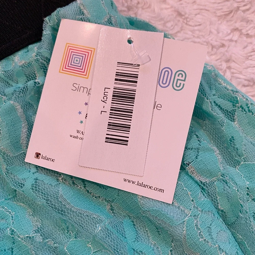 LuLaRoe Lucy lace skirt - Picture 4 of 5